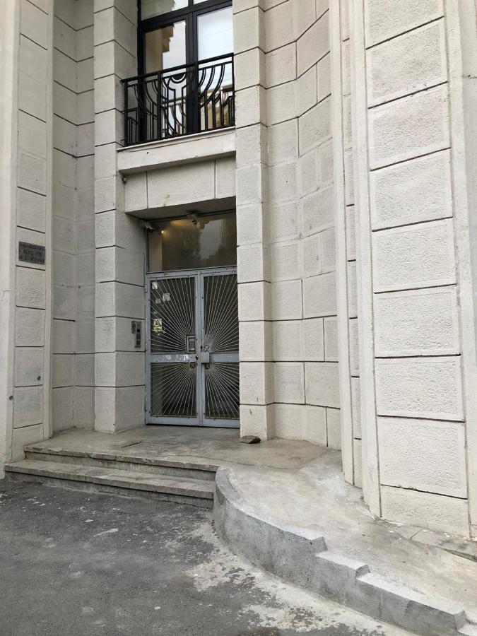 Villa Bagheera'S Den Bucarest Esterno foto