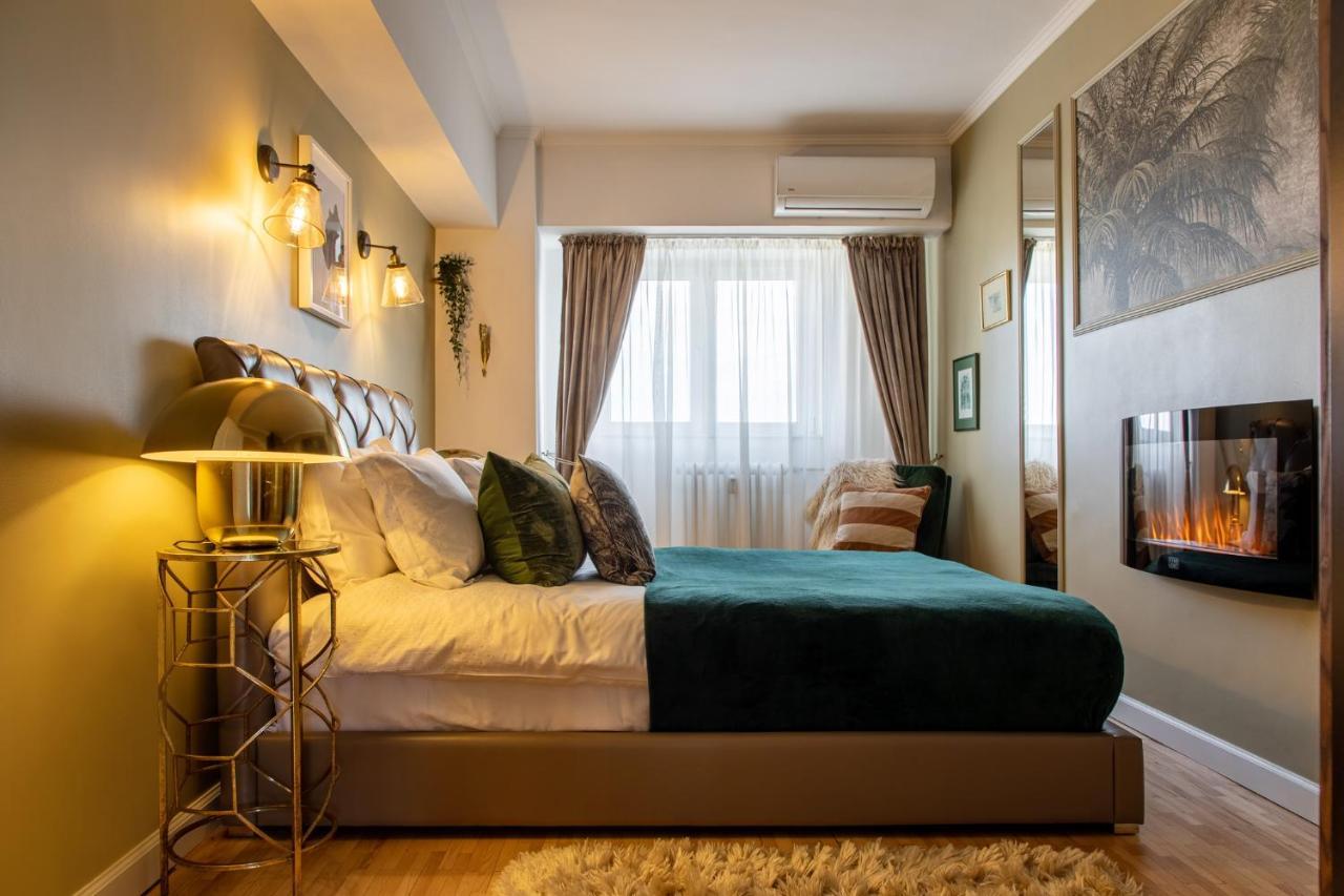 Villa Bagheera'S Den Bucarest Esterno foto